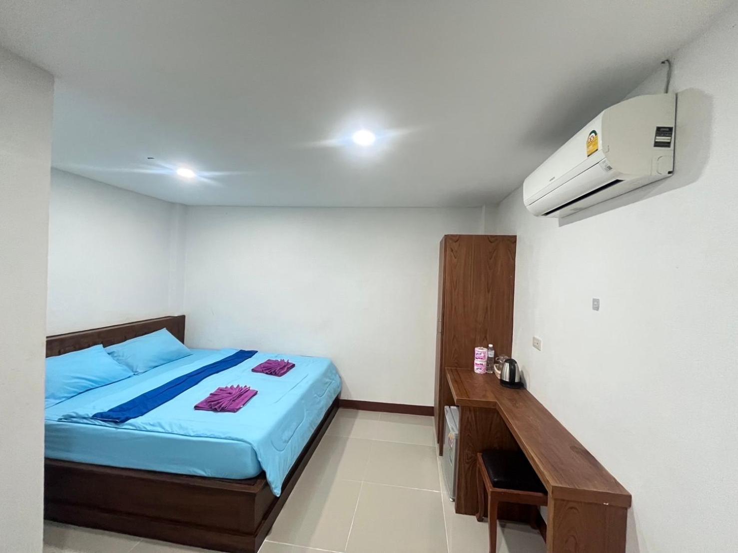 Tanyaporn House Hotel Haad Rin Exterior photo